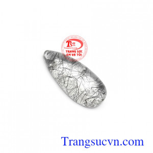 Mặt thạch anh tóc đen cát khí là món quà tặng ý nghĩa dành tặng người yêu thương