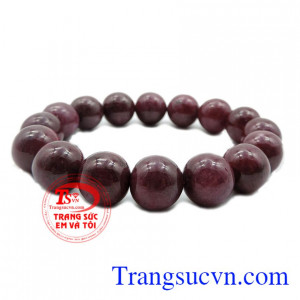 Chuỗi ruby thiên nhiên may mắn đẹp.