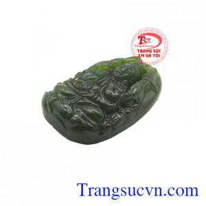 Sản phẩm phong thủy thích hợp với những người tuổi Tý mong muốn cầu bình an, may mắn