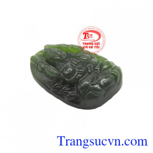 Sản phẩm được chạm khắc theo tượng Phật Thiên Thủ Thiên Nhãn biểu tượng cho sự nhân ái, từ bi