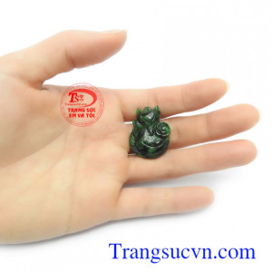 Hồ ly đối với doanh nhân hay quản lý sẽ giúp thêm tự tin và củng cố quyền lực cho bản thân