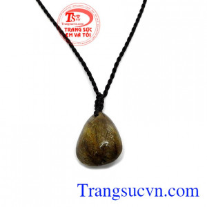 Mặt dây thạch anh tóc công danh, giao hàng nhanh trên toàn quốc