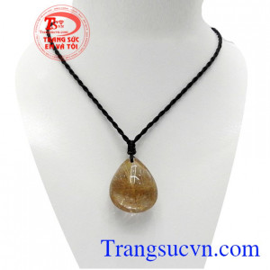 Mặt dây thạch anh tóc thành công là sản phẩm thạch anh tóc thiên nhiên