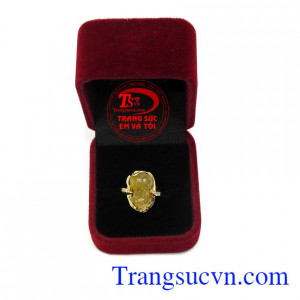 Hộp đựng nhẫn sang trọng, tinh tế