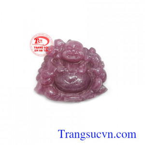 Mặt phật Di lặc ruby may mắn chạm khắc tinh xảo, sắc nét, chất lượng đá Ruby đảm bảo, có giấy kiểm định kèm theo