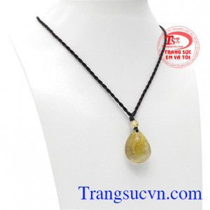 Ngoài ra giúp chủ nhân có được hạnh phúc gia đình bền vững, ấm êm.