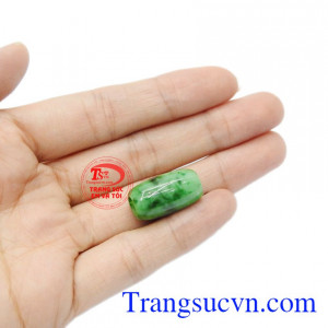 Những người thường xuyên sử dụng ngọc cẩm thạch có được tinh thần tỉnh táo, lạc quan. 