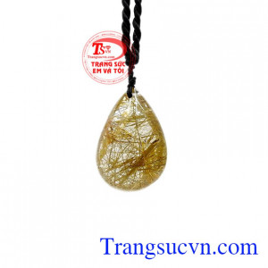 Người mang thạch anh tóc vàng thường rất có khí chất, bản lĩnh, và sự trọng vọng