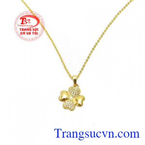 Bộ dây chuyền cỏ 4 lá đẹp được thiết kế đẹp, tinh tế, bảo hành 6 tháng, giao hàng nhanh trên toàn quốc