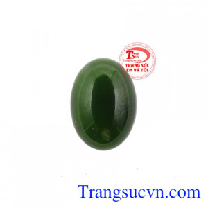 Mặt Nephrite đẹp tượng trưng cho uy quyền, giai cấp, đại vị xã hội, là hiện vật đại diện cho tầng lớp quý tộc Trung Quốc thời xưa.