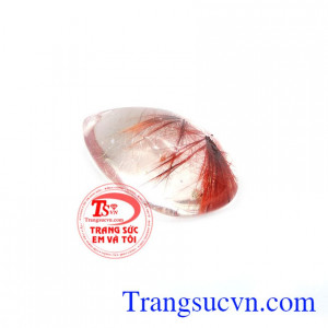 Đá thạch anh tóc đỏ có khả năng đem lại cho người sở hữu nó tăng sức hấp dẫn,