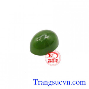 Thời xưa, những công tử cao quý thường đeo đá Nephrite theo bên hông với quan niệm giúp tăng cường sinh lực, tăng cường trí lực, tăng cường vận khí.