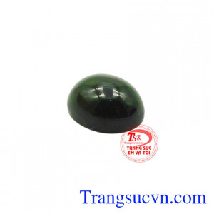 Giúp cơ thể luôn cường tráng, khoẻ mạnh, làm việc hiệu quả, Đá Nephrite mang lại sự thịnh vượng cho cả gia đình.