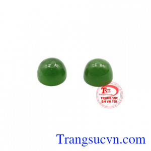 Nephrite mang đến vẻ đẹp sang trọng, quý phái mà không thứ đá quý nào có được.