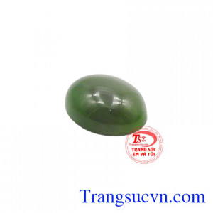 Người ta còn cho rằng Nephrite là biểu tượng của bình an, may mắn.