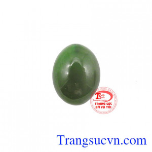 Mặt Nephrite tiền tài là sản phẩm ngọc Nephrite thiên nhiên, là biểu tượng của sự quyền uy, danh vọng, là đại diện của tầng lớp quý tộc.