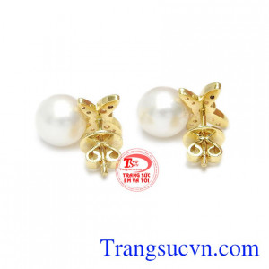 Trang sức ngọc trai xưa nay đều được các chị em phụ nữ đặc biệt yêu thích bởi ngọc trai là biểu tượng của sắc đẹp, là mang ý nghĩa tài lộc đủ đầy