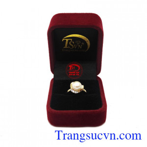 Nhẫn nữ vàng gắn đá quý ngọc trai dành cho phái đẹp, đeo hợp thời trang và quý phái