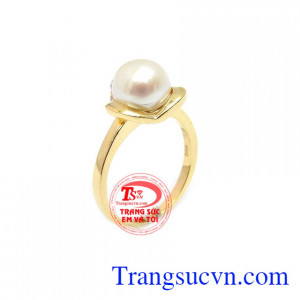 Vẻ đẹp của ngọc trai là vĩnh cửu và được ưa chuộng qua nhiều thế kỷ là minh chứng rõ ràng