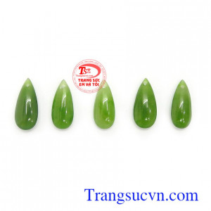 Mặt dây chuyền ngọc thiên nhiên chất lượng cao, giao hàng toàn quốc.