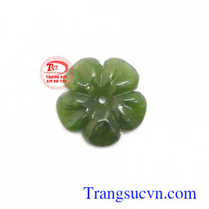 Mặt ngọc nephrite thiên nhiên may mắn chạm khắc tinh xảo, sắc nét, chất lượng ngọc đảm bảo