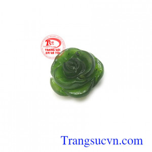 Ngọc Naphrite được ưa chuộng được biết đến như loại đá của tình yêu mang đến sự bình an, may mắn trong cuộc sống