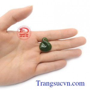 Mặt ngọc nephrite an nhiên
