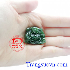 Mặt Phật Di Lặc Nephrite thiên nhiên.