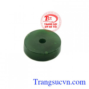Ngọc Nephrite hiện đang được rất nhiều người tiêu dùng yêu thích và sử dụng.