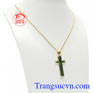 Bộ trang sức thánh giá cẩm thạch sang trọng được kết hợp từ ngọc cẩm thạch thiên nhiên và vàng tây bền đẹp.