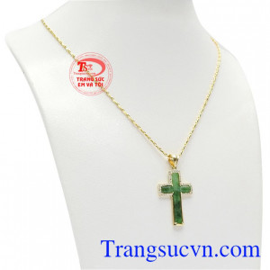 Bộ trang sức thánh giá thánh giá đức tin được chế tác từ vàng tây sáng bóng và ngọc cẩm thạch thiên nhiên.