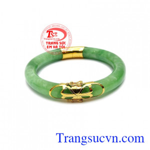 Vòng cẩm thạch bọc vàng phú quý được chế tác từ vàng 10k và đá cẩm thạch thiên nhiên