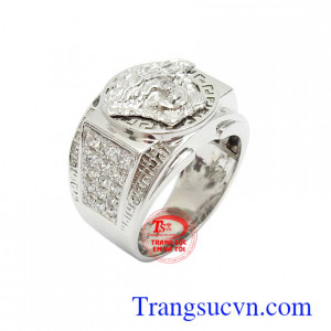 Nhẫn nam vàng trắng đẳng cấp 10k chạm khắc hình Versace tinh xảo, sắc nét