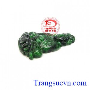 Ngọc cẩm thạch giúp con người tâm trung và tránh xao nhang phân tâm