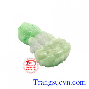 Sản phẩm được chế tác tinh xảo bằng công nghệ chất lượng cao từ ngọc cẩm thạch thiên nhiên chuẩn chất lượng được cấp kiểm định từ trung tâm kiểm định