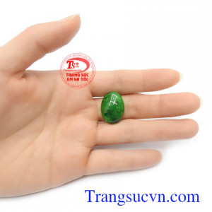 Mặt ngọc cẩm thạch thịnh vượng là món quà tặng ý nghĩa cho người bạn yêu thương
