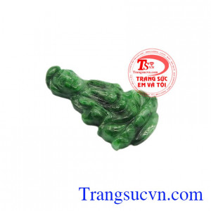 Mặt Phật Quan Âm cẩm thạch từ bi được chế tác từ đá cẩm thạch thiên nhiên.