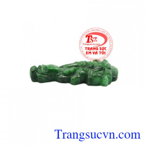 Mặt Phật Quan Âm cẩm thạch từ bi có thể được dùng làm mặt dây chuyền.