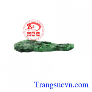 và giúp gia chủ vượt qua những khó khăn.