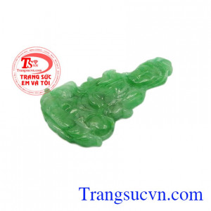 Mặt Phật Quan Âm cẩm thạch là sản phẩm được nhiều người yêu thích và lựa chọn.