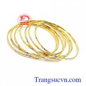 Vòng tuần vàng tây 10k thiết kế tinh xảo, sắc nét, phù hợp phong cách thời trang phái đẹp