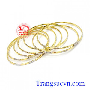 Vòng tuần vàng xinh xắn, thời trang sang trọng