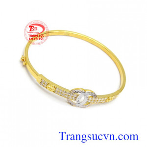 Vòng tay vàng tây 10k dịu dàng phong cách sang trọng, đẳng cấp và thời trang, tôn lên nét cá tính, duyên dáng và quý phái cho phái đẹp