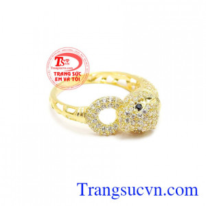 Nếu bạn là tín đồ thời trang chắc hẳn sẽ không bỏ qua món trang sức đẳng cấp này