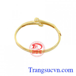 phù hợp làm quà tặng cho người thân, bạn bè trong những dịp đặc biệt.
