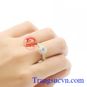 Trang sức Em và Tôi có đa dạng mẫu mã chủng loại