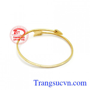 Trang sức Em và Tôi nhận đặt hàng thiết kế theo sở thích của mỗi người.