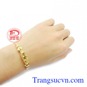 Trang sức Em và Tôi nhận đặt hàng thiết kế theo sở thích của mỗi người. 