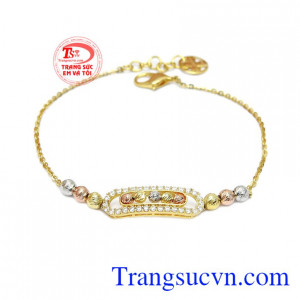 Lắc tay nữ duyên dáng là sản phẩm chế tác tinh tế bởi Trang sức Em và Tôi