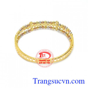 tôn lên vẻ đẹp của phái nữ.